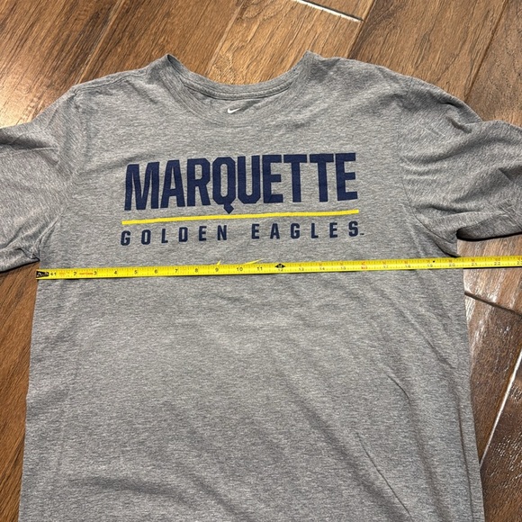 Men’s Nike Tee Marquette Golden Eagles athletic cut grey shirt. - Picture 11 of 12